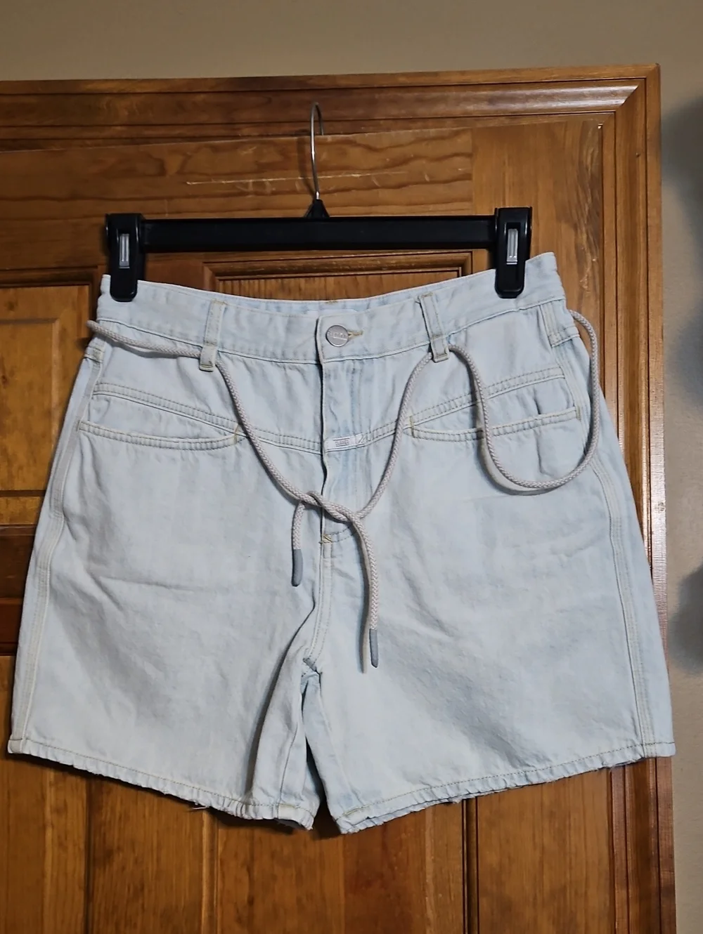 Closed Light Blue Airi Tie High-Rise Denim Shorts-NWOT